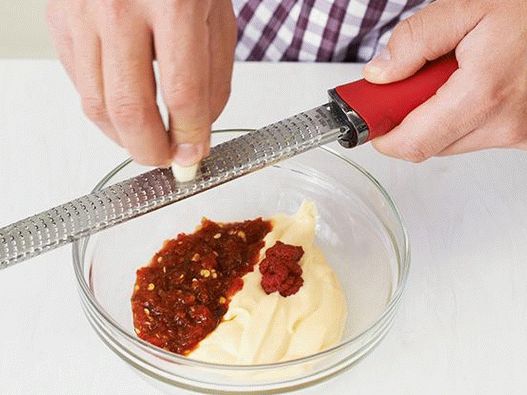 Sandwich-uri cu crab moale de coajă și salată din Singapore