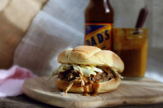 Sandwich-uri de porc afumate cu fotografie