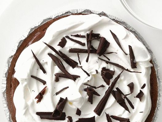 Prăjitură cu nisip de ciocolată foto cu frișcă