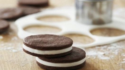 Cookies Sandwich cu ciocolată foto cu vanilie