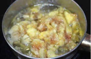  " ></li>
<li>Turnați amestecul nostru într-un recipient și folosiți din nou un blender înainte de a pune recipientul la congelator timp de 4 ore. <img src="/wp-content/uploads/images/sorbet_s_inzhirom_foo_4.jpg"alt=