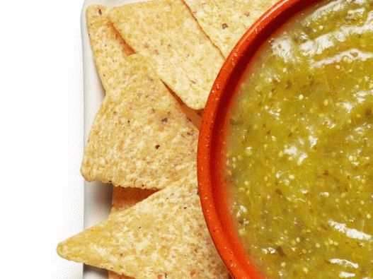 Fotografia sosului de salsa de legume fizalis