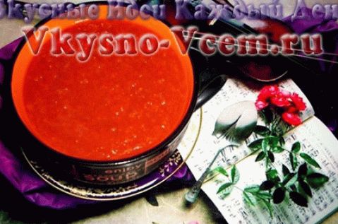 Sosuri de casă într-un aragaz lent