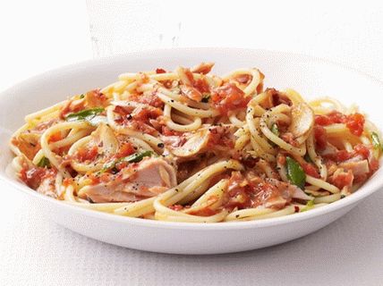 Foto cu Spaghetti cu Suna și Marinara
