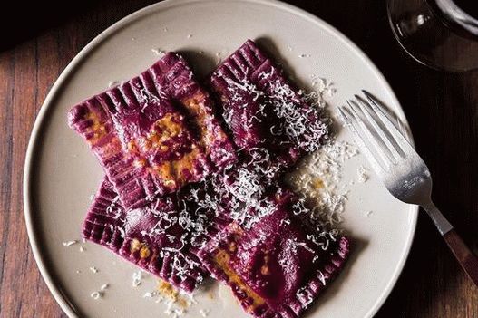 Ravioli de sfeclă foto cu mac