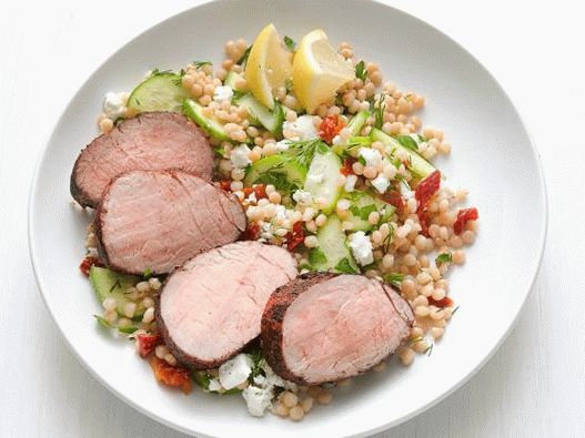 Foaie de porc de fotografie într-o tigaie