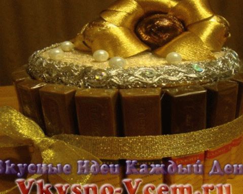 Tort cu bomboane de ciocolata