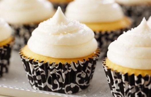 Cupcakes cu vanilie foto cu cremă delicată