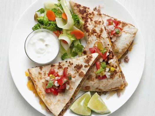 Mâncăruri fotografice - Quesadilla cu broccoli și mitlof