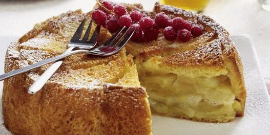 Foto Apple Charlotte făcută din pâine