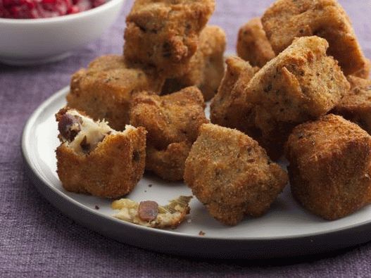 Aperitiv de umplutură pentru umplutură de pasăre cu pesto de afine