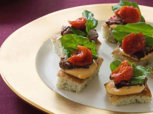 Aperitiv foto cu coș de vită la grătar