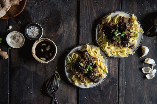 Foto vinete coapte în stil chinezesc cu carne de porc