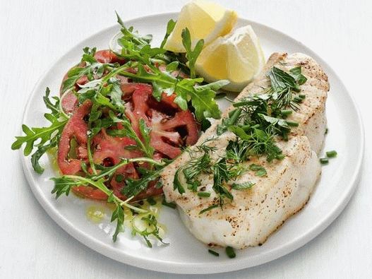 Photo halibut la cuptor cu ierburi proaspete